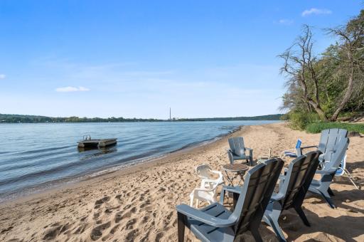 1,200 ft. of sandy river front owned by the 35 homeowners in St. Croix Station