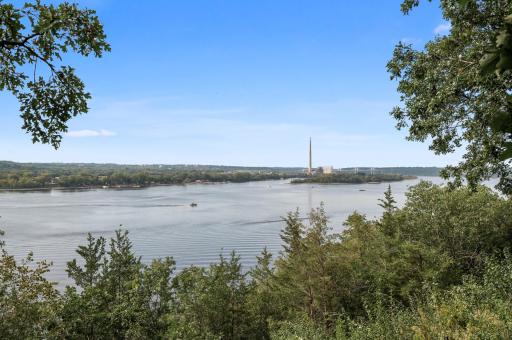 218 Station Circle N, Hudson, WI 54016