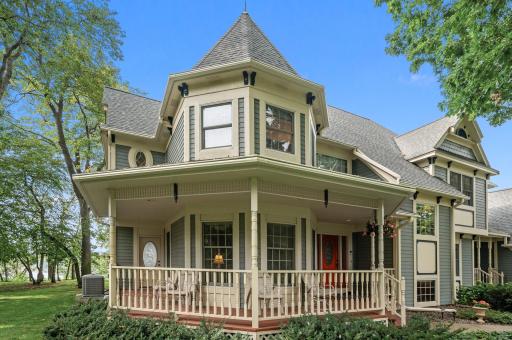 218 Station Circle N, Hudson, WI 54016