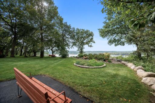 218 Station Circle N, Hudson, WI 54016