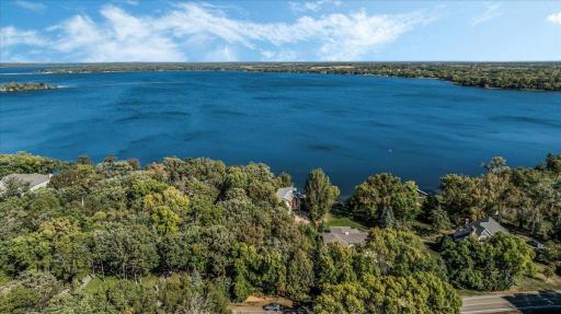 1825 S Le Homme Dieu Drive NE, Alexandria, MN 56308