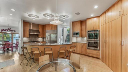 1825 S Le Homme Dieu Drive NE, Alexandria, MN 56308