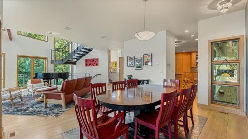 1825 S Le Homme Dieu Drive NE, Alexandria, MN 56308