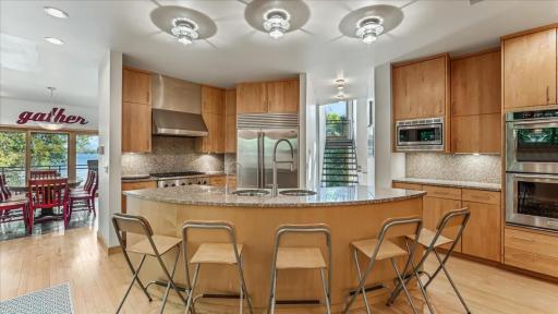 1825 S Le Homme Dieu Drive NE, Alexandria, MN 56308