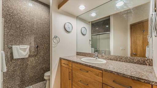 1825 S Le Homme Dieu Drive NE, Alexandria, MN 56308