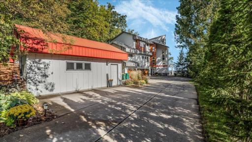 1825 S Le Homme Dieu Drive NE, Alexandria, MN 56308