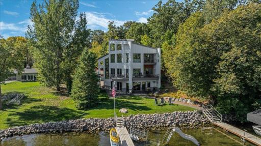 1825 S Le Homme Dieu Drive NE, Alexandria, MN 56308