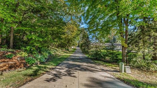 1825 S Le Homme Dieu Drive NE, Alexandria, MN 56308