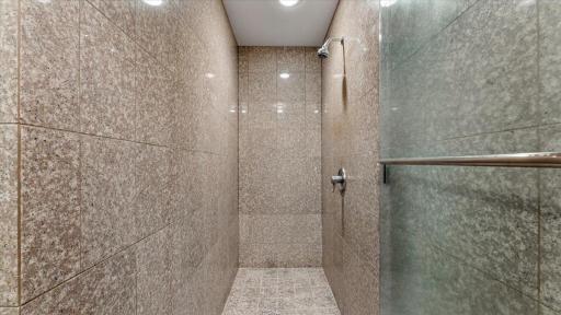 1825 S Le Homme Dieu Drive NE, Alexandria, MN 56308