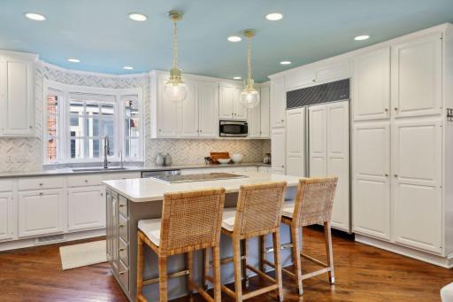 4507 Edina Boulevard, Edina, MN 55424