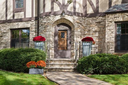 4507 Edina Boulevard, Edina, MN 55424