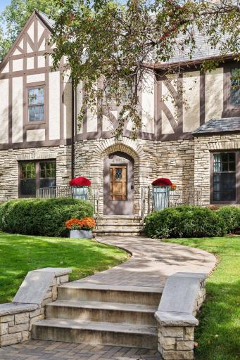 4507 Edina Boulevard, Edina, MN 55424