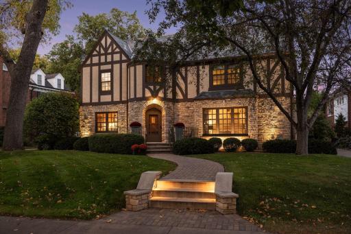 4507 Edina Boulevard, Edina, MN 55424