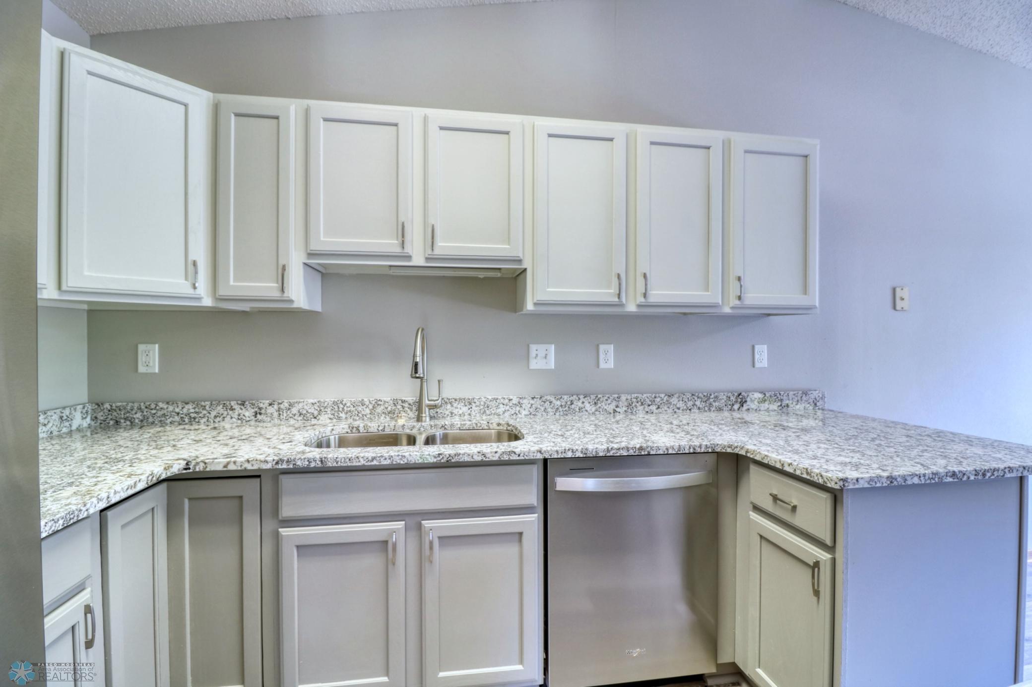 Kitchen1_4.jpg