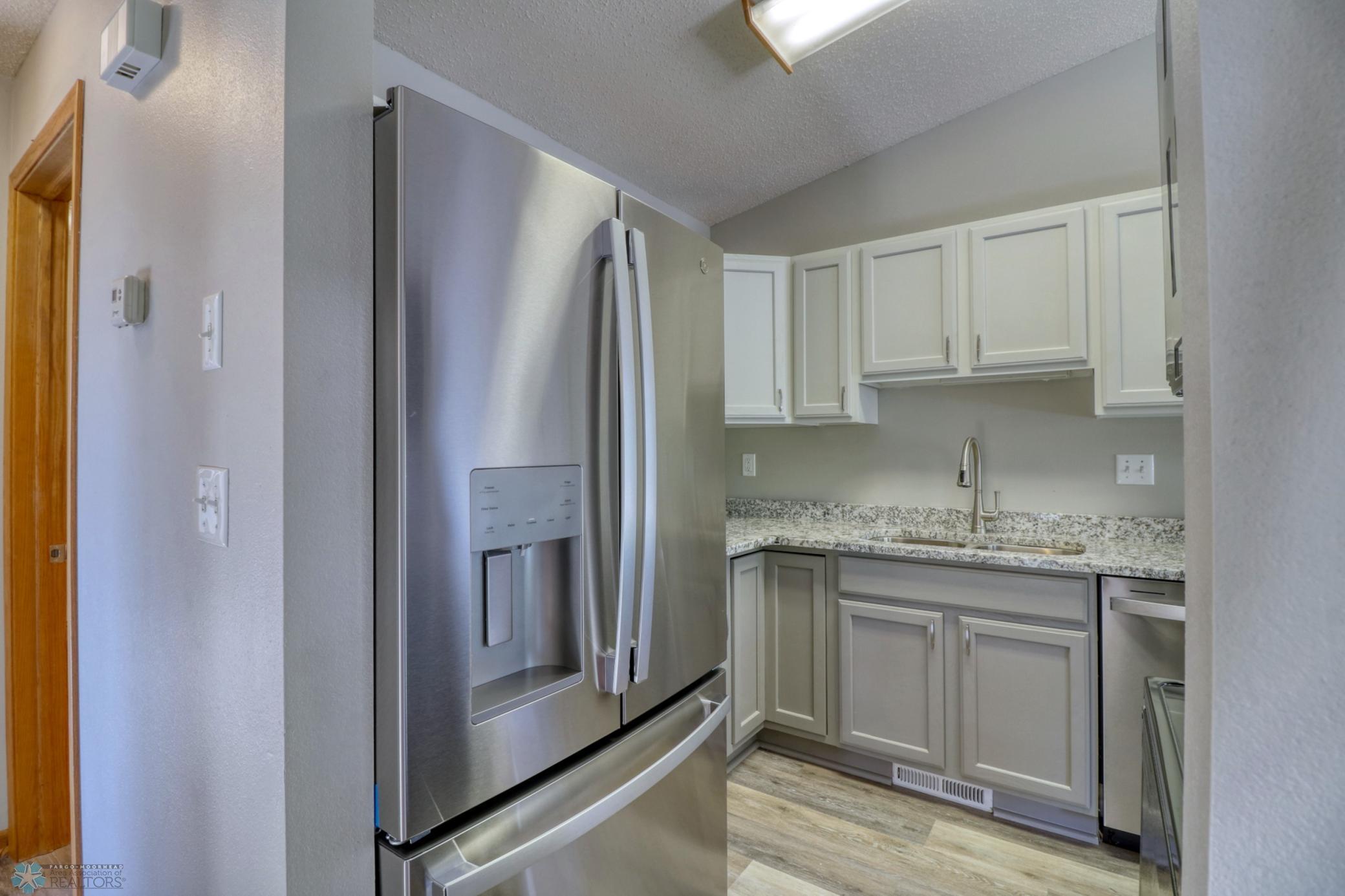 Kitchen1_5.jpg