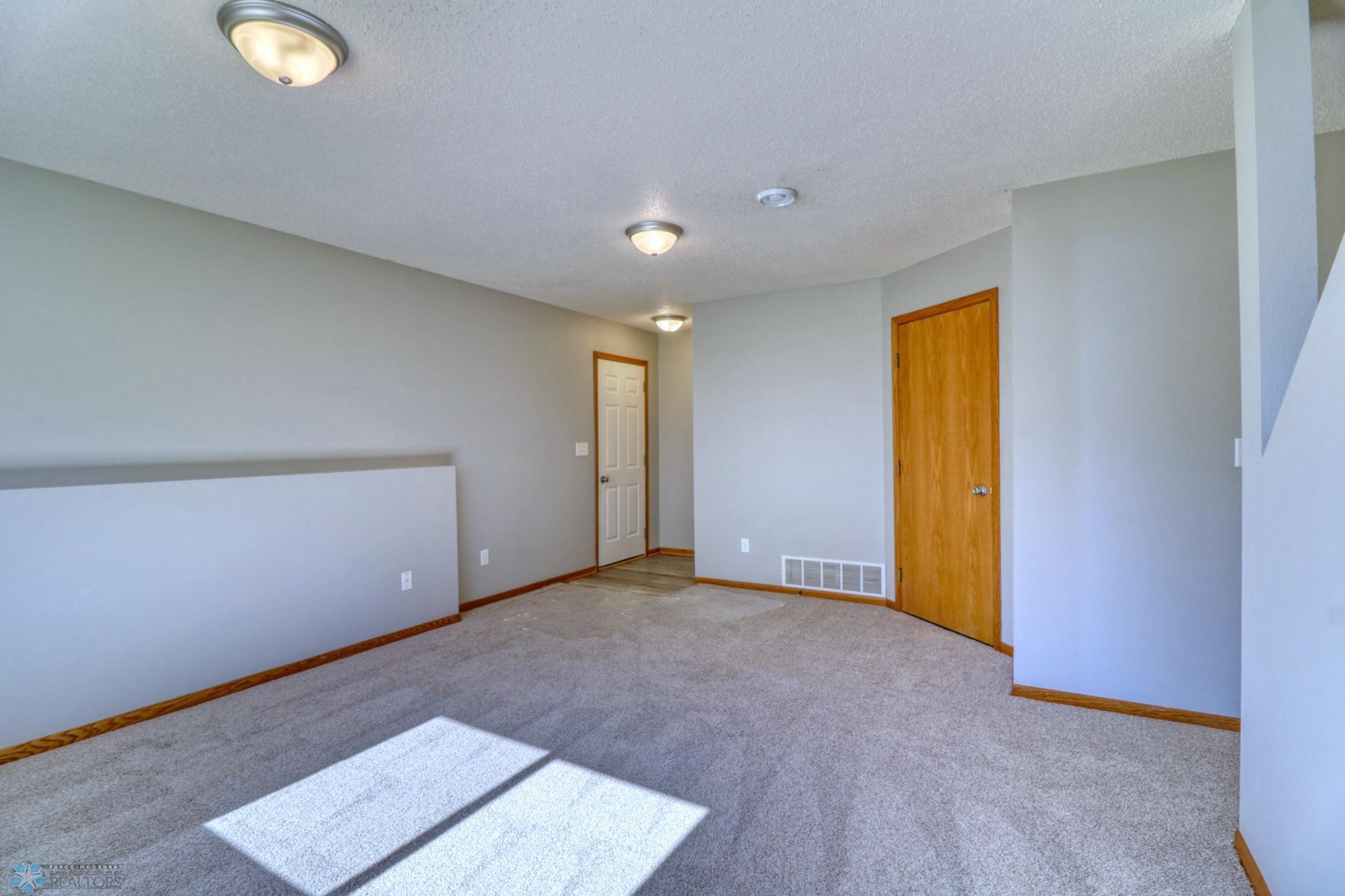 Basement1_3.jpg