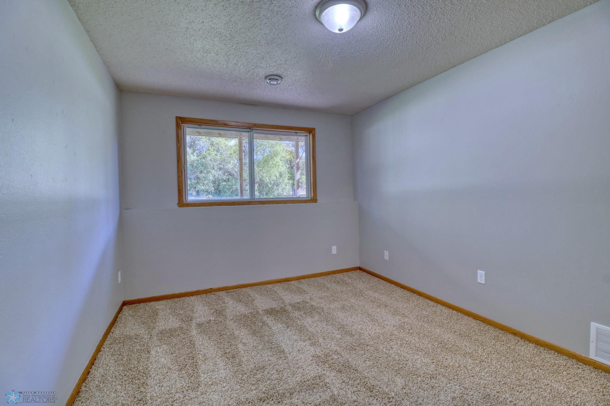 Basement Bedroom1_1.jpg