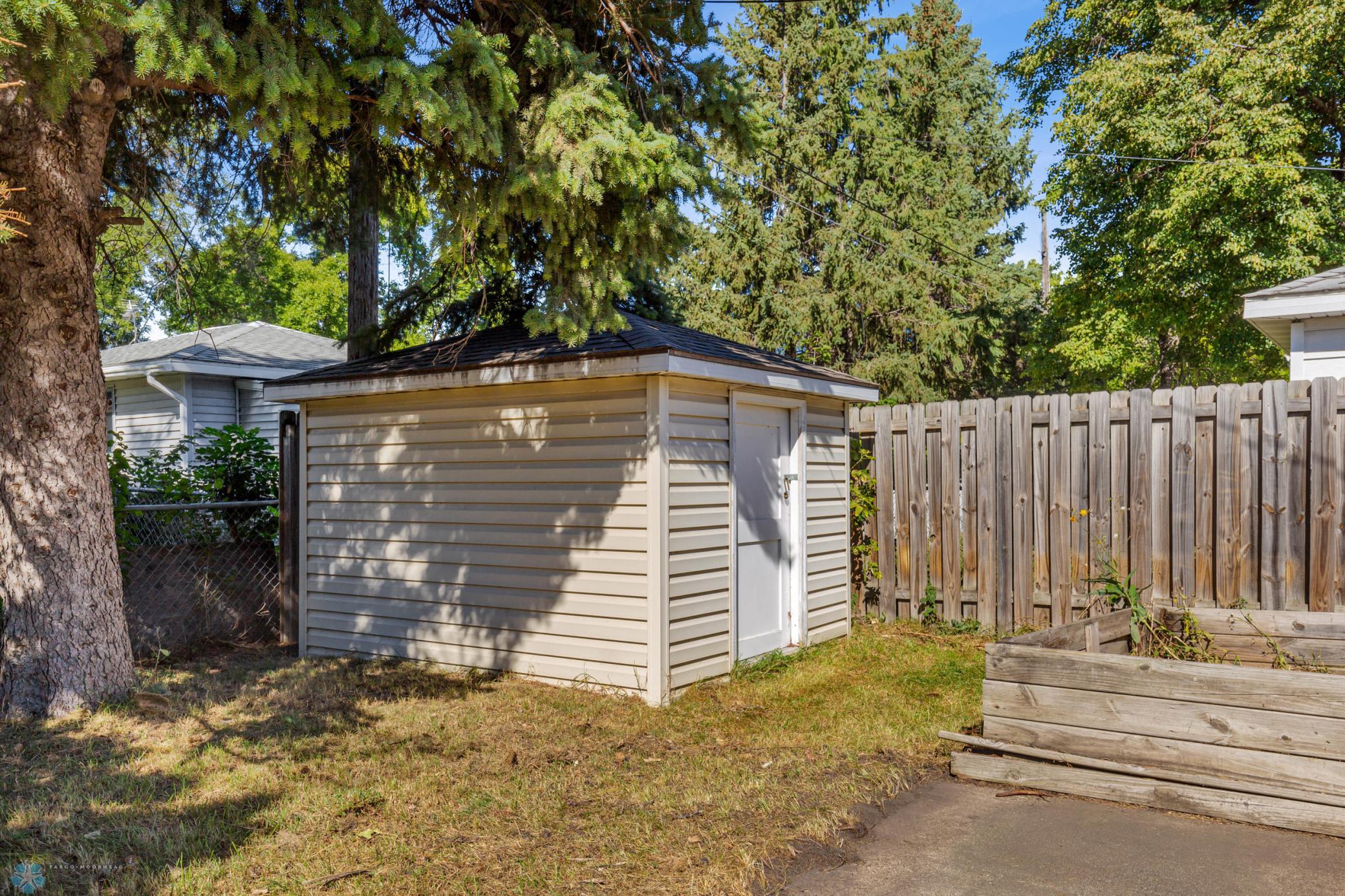 Shed