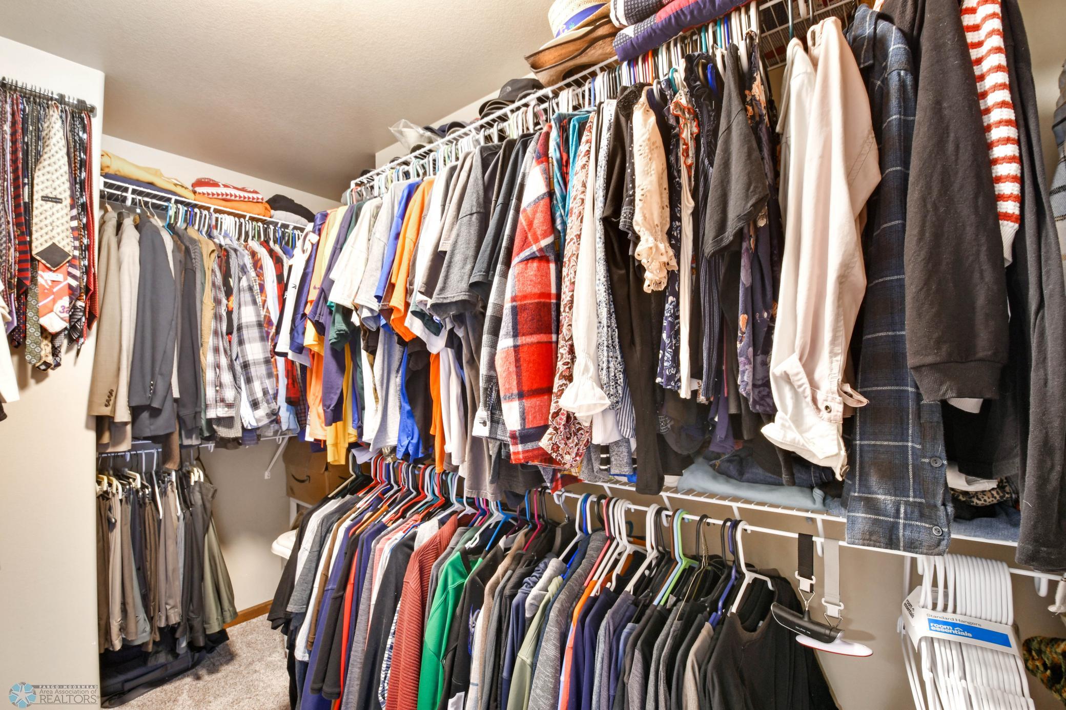 Master Bdr/Walk in closet
