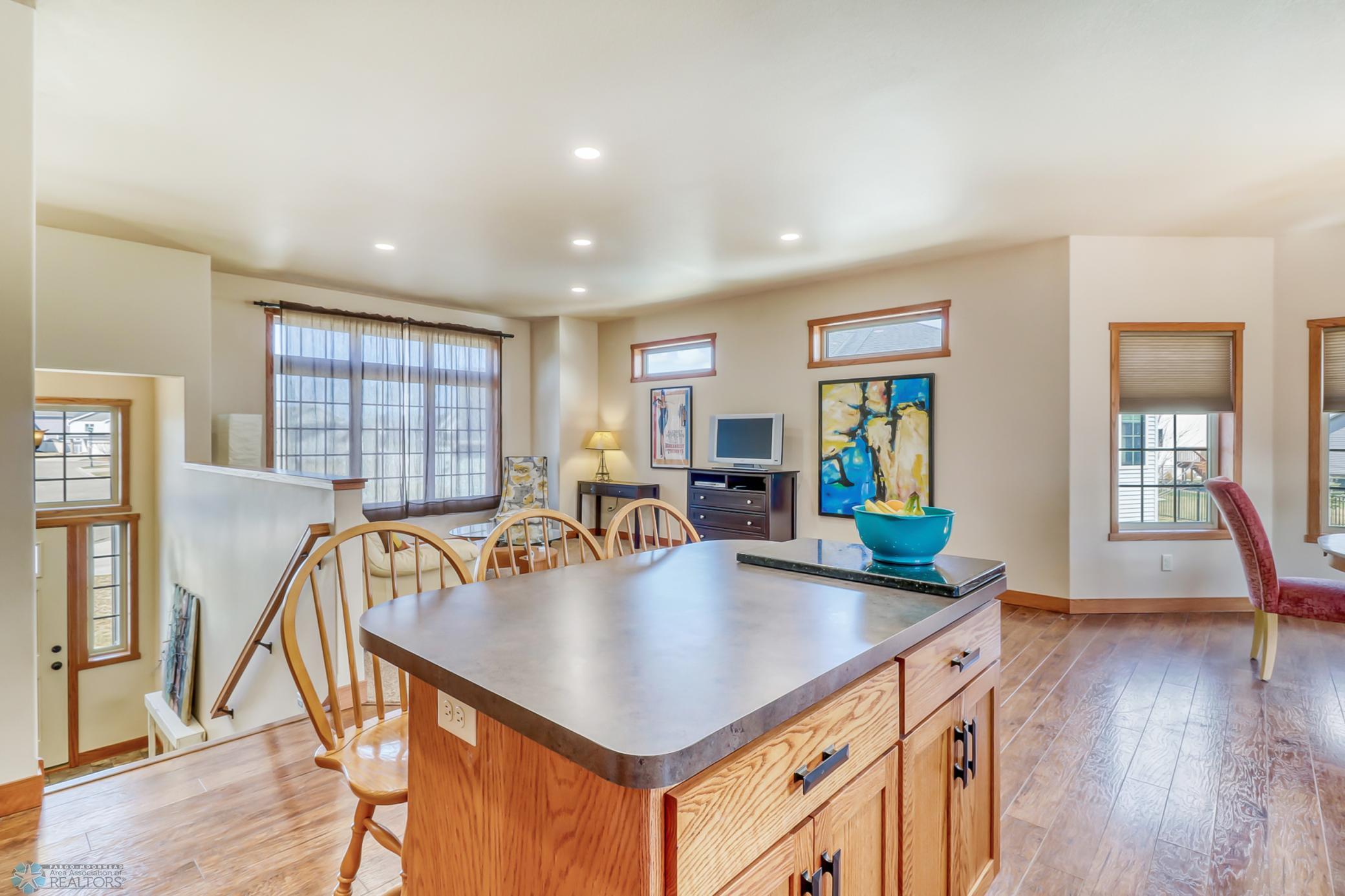Kitchen1_4.jpg