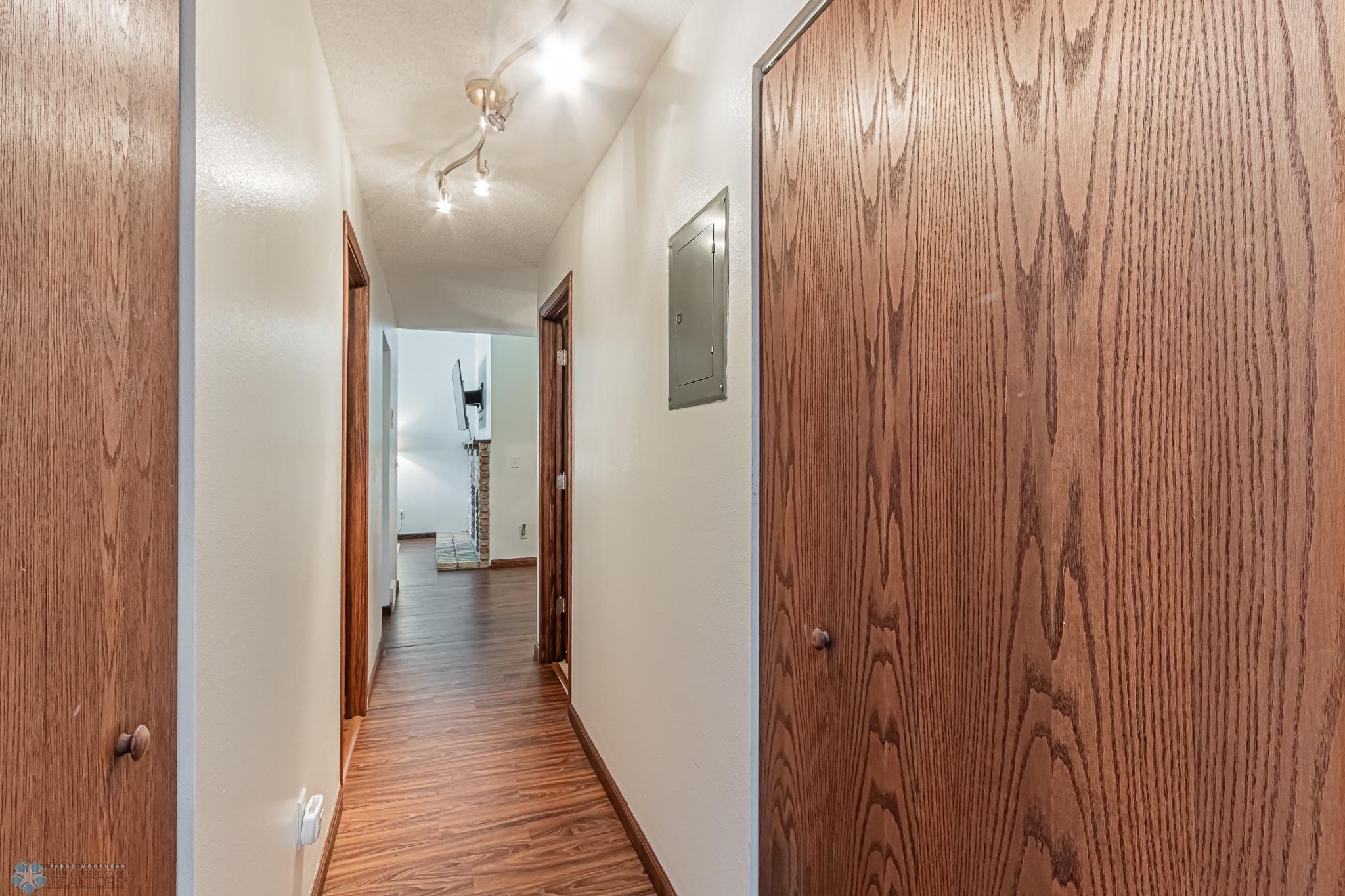 3237 17th ave s apartment 203 fargo, nd 58103-15.jpg