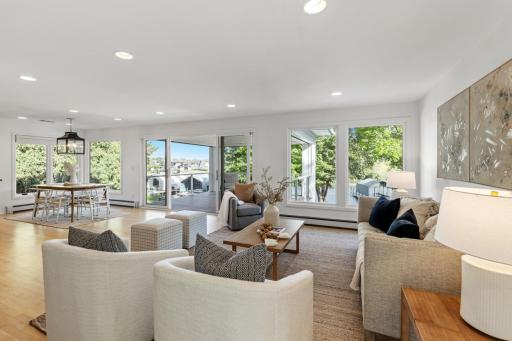 2940 Casco Point Road, Wayzata, MN 55391