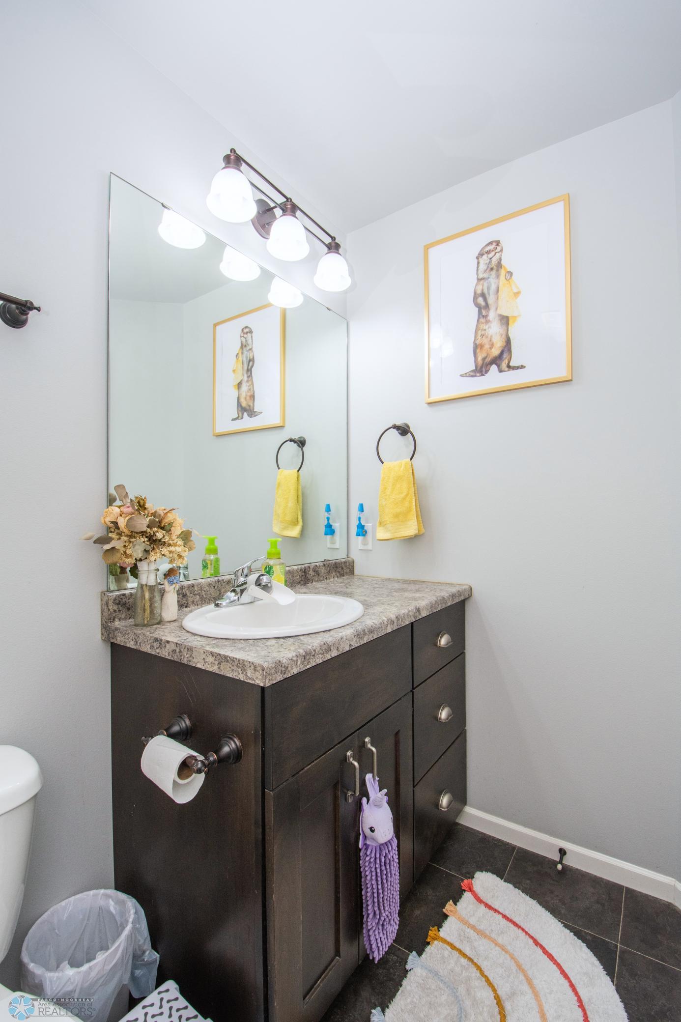 Upper Full Bath