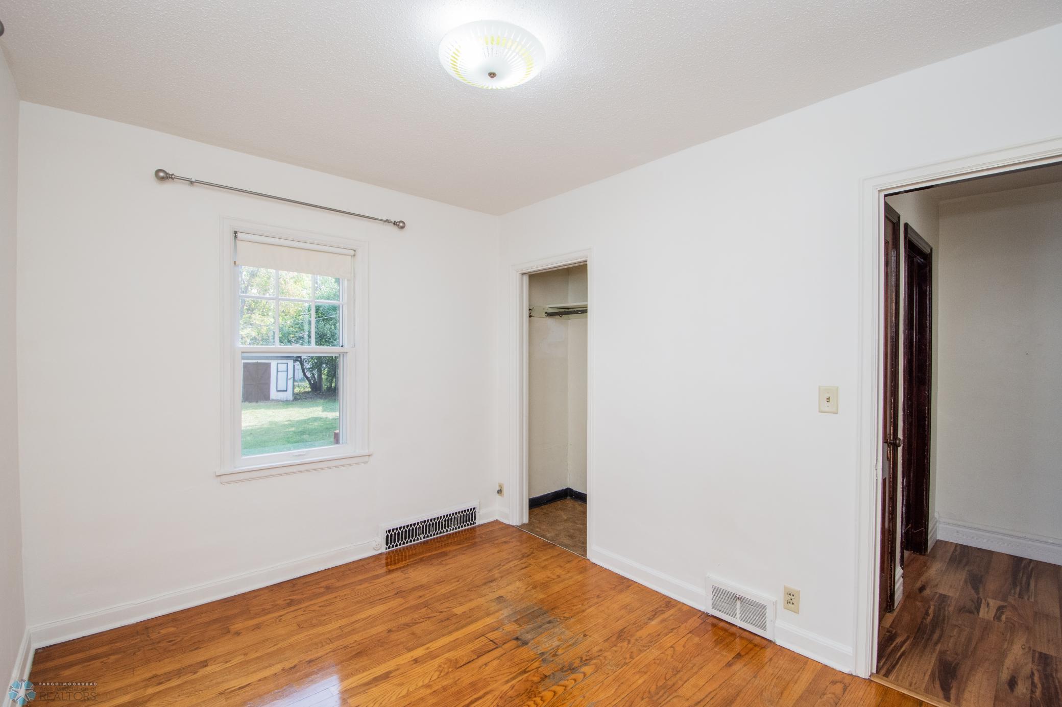 bedroom main