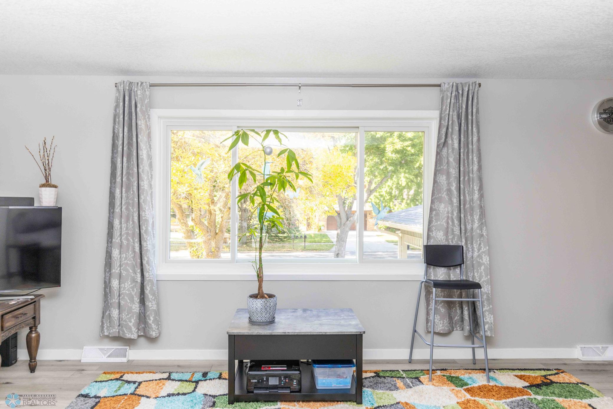 3044 bohnet blvd-30.jpg