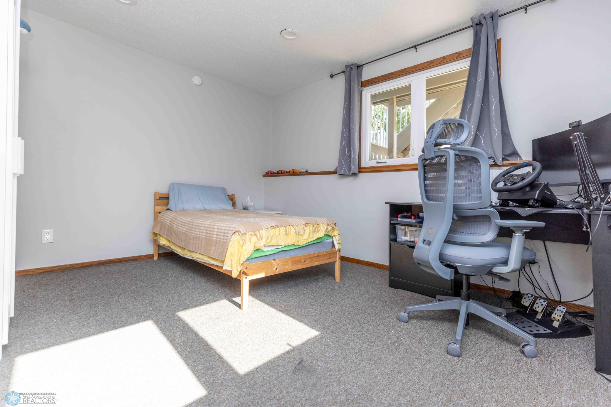3044 bohnet blvd-53.jpg