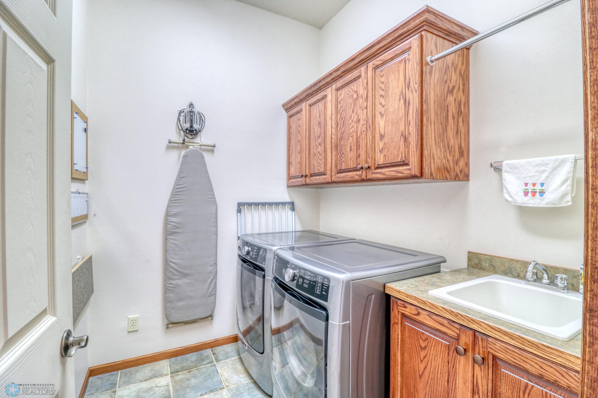 Main Level Laundry1_1.jpg