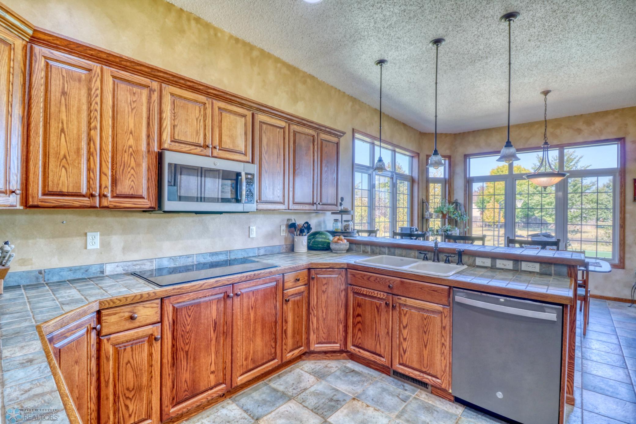 Kitchen1_4.jpg