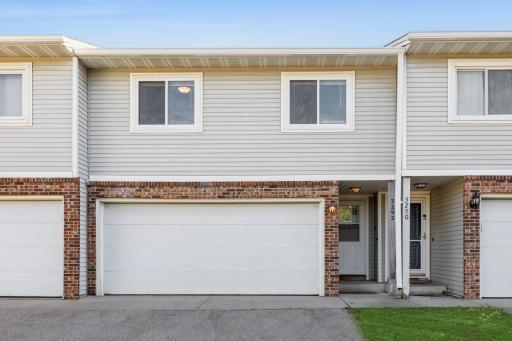 Photo for 3292 78th Street E, Inver Grove Heights, MN 55076 - listing #6611367 3292 78th Street E, Inver Grove Heights, MN 55076