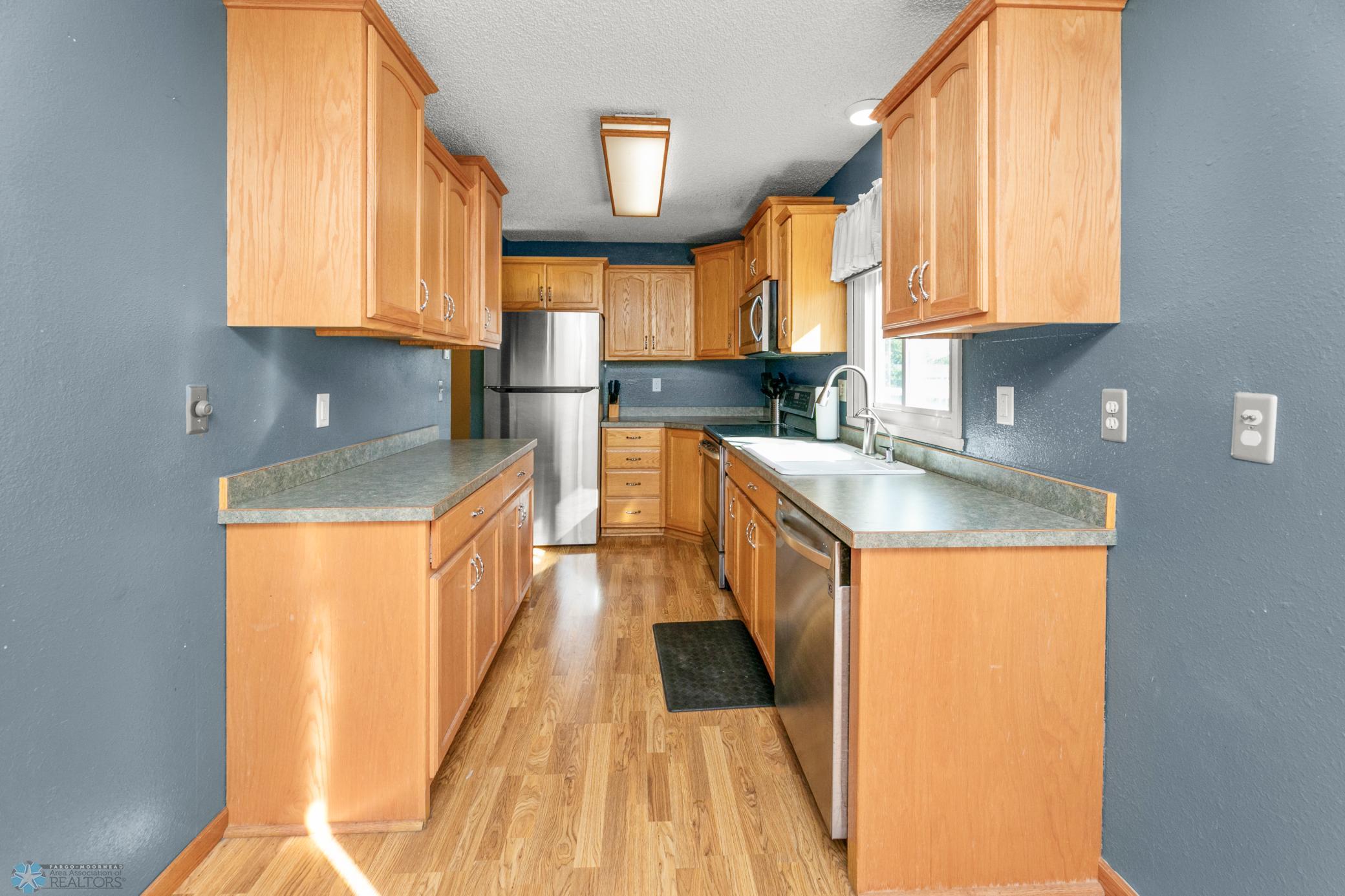 Kitchen- view 1, laminate floors