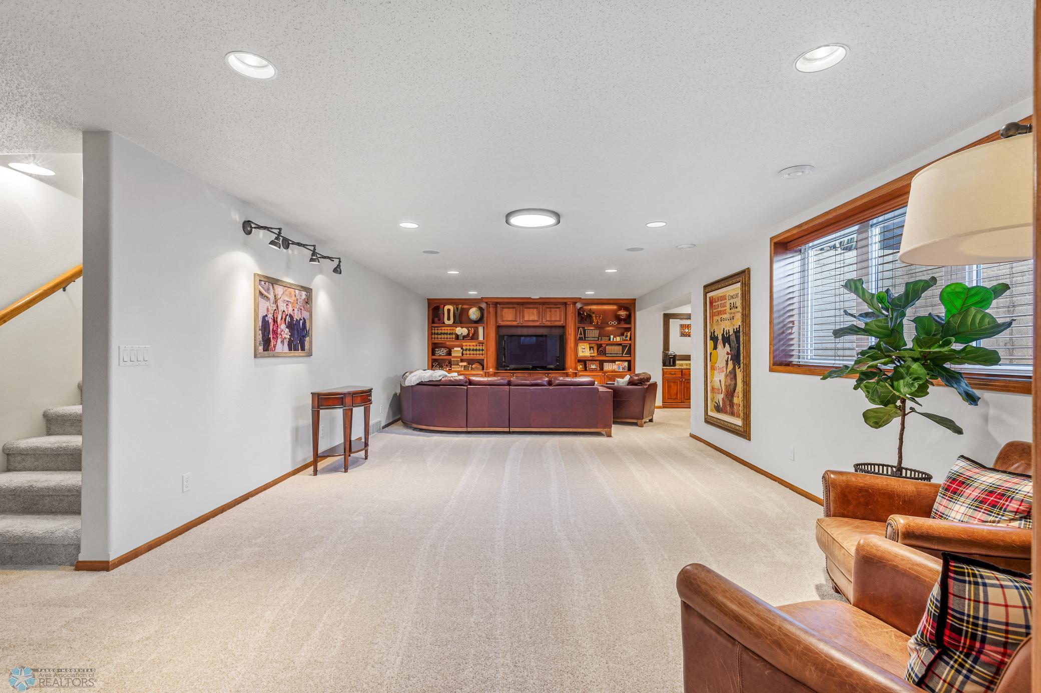 Home-35.jpg