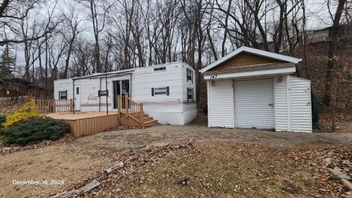 Unit 147 has custom cabinets within, paver driveway, 2 bedrooms and nice lake view at Best RV Resort in Minnesota!.jpg