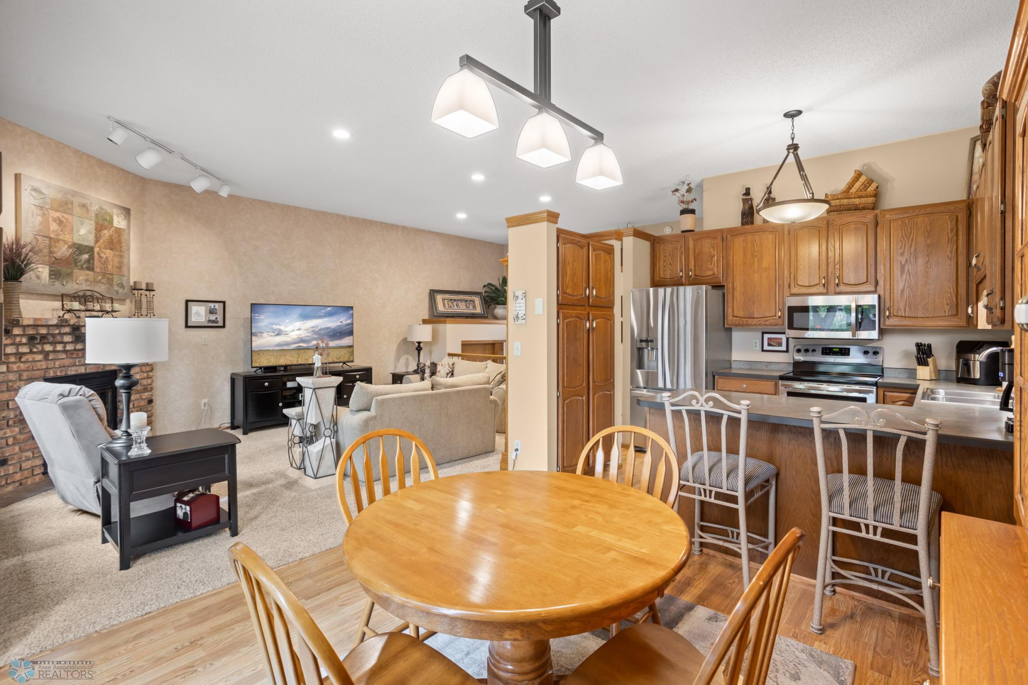 3210 16th Ave S, Fargo, ND