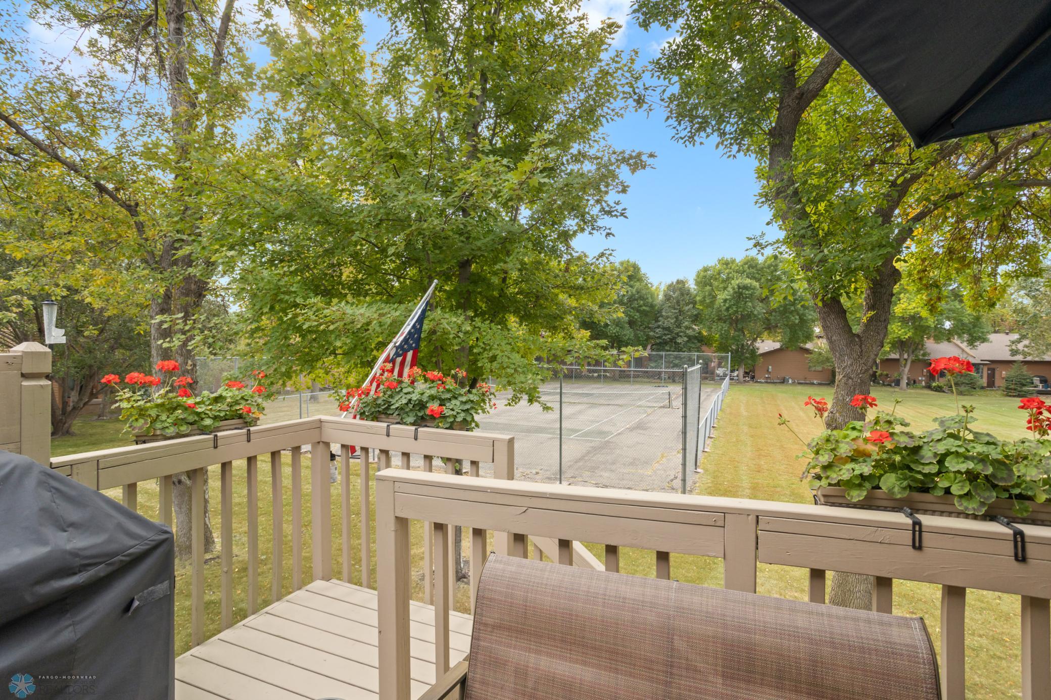 3210 16th Ave S, Fargo, ND