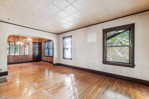 3946 Bryant Avenue N, Minneapolis, MN 55412