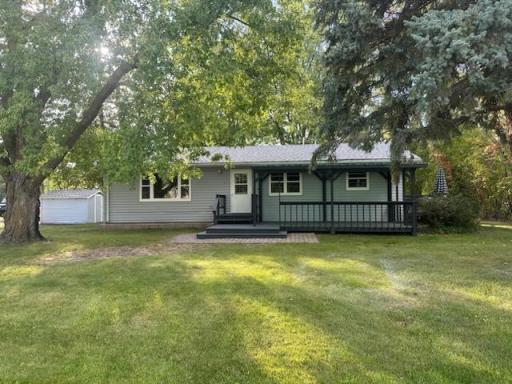 328 S 3rd Avenue, Lake Bronson, MN 56734