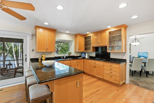 5630 Christmas Lake Point, Excelsior, MN 55331