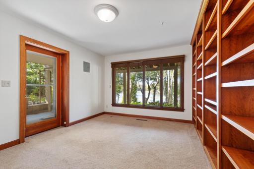 5630 Christmas Lake Point, Excelsior, MN 55331
