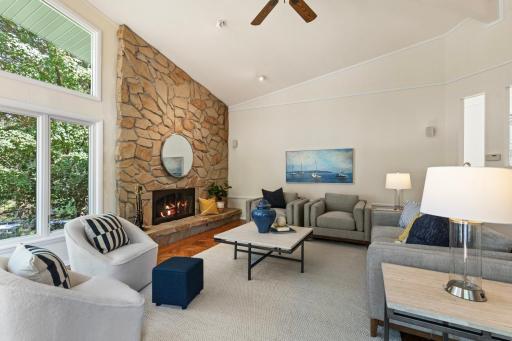 5630 Christmas Lake Point, Excelsior, MN 55331