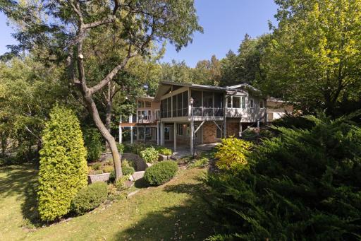 5630 Christmas Lake Point, Excelsior, MN 55331