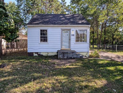 Photo for 1325 Barron Street, Eau Claire, WI 54703 - listing #6612221 1325 Barron Street, Eau Claire, WI 54703