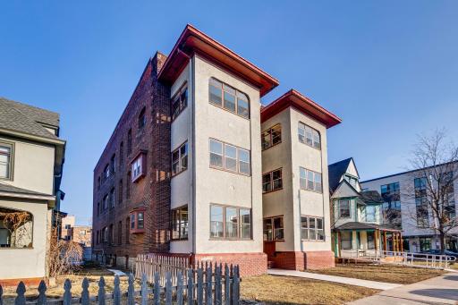 2641 Girard Avenue S, Minneapolis, MN 55408