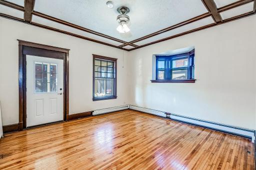 2641 Girard Avenue S, Minneapolis, MN 55408