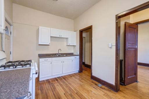 2641 Girard Avenue S, Minneapolis, MN 55408