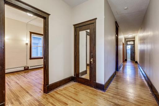 2641 Girard Avenue S, Minneapolis, MN 55408