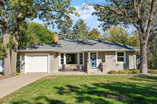 Photo for 5340 Golden Valley Road, Golden Valley, MN 55422 - listing #6612363 5340 Golden Valley Road, Golden Valley, MN 55422